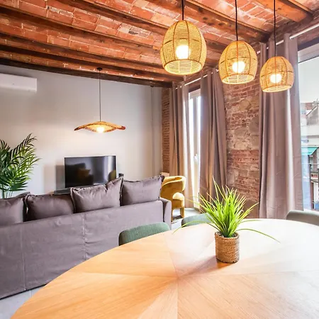 43mal1000-nice&bright 2br Flat Next To Sagrada Familia