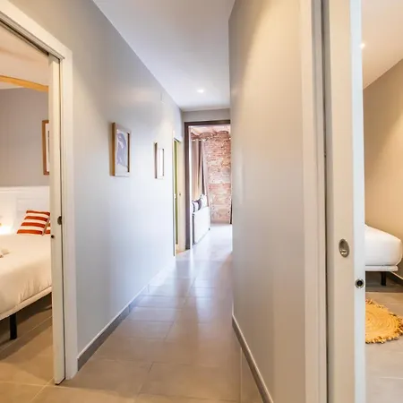 43mal1000-nice&bright 2br Flat Next To Sagrada Familia Apartment